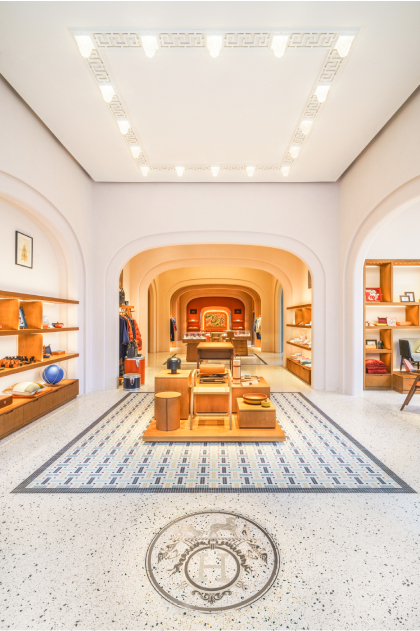 HERMÈS REOPENS A NEW AND EXPANDED STORE
