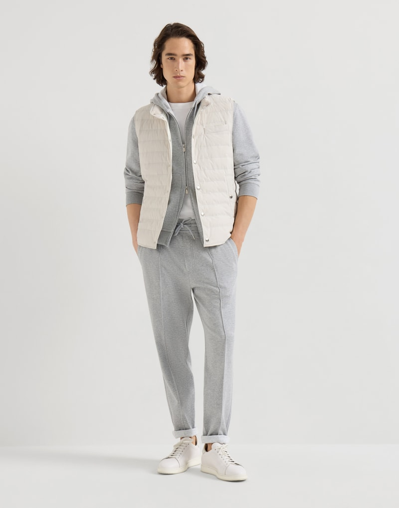 Brunello Cucinelli 镀膜塔夫绸薄款羽绒马甲